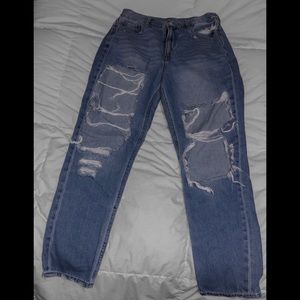 American Eagle Mom Jeans